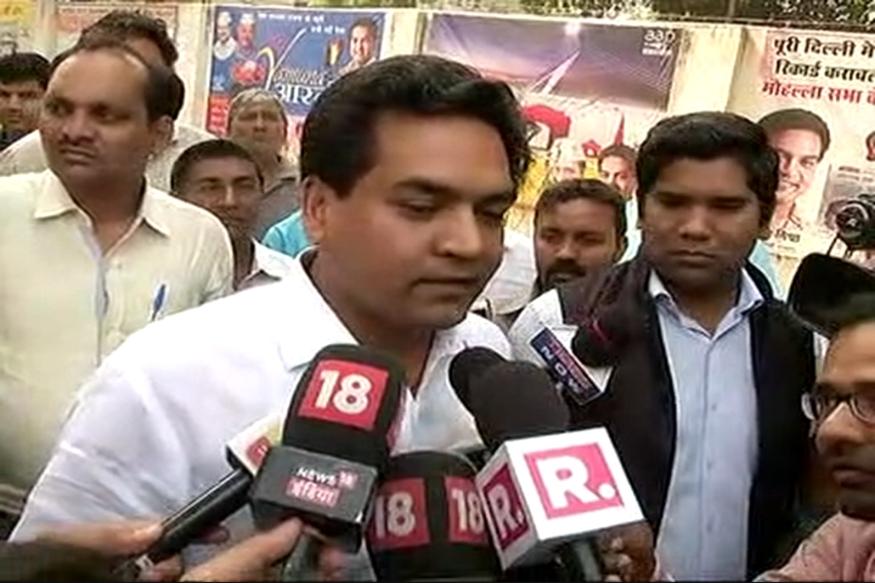 ಕೇಜ್ರಿವಾಲ್‌ಗೆ ನನ್ನ ಕಣ್ಣೆದುರೇ ಸತ್ಯೇಂದ್ರ ಜೈನ್‌ 2ಕೋಟಿ ರೂ. ಕೊಟ್ಟರು: ಕಪಿಲ್‌ ಮಿಶ್ರಾ